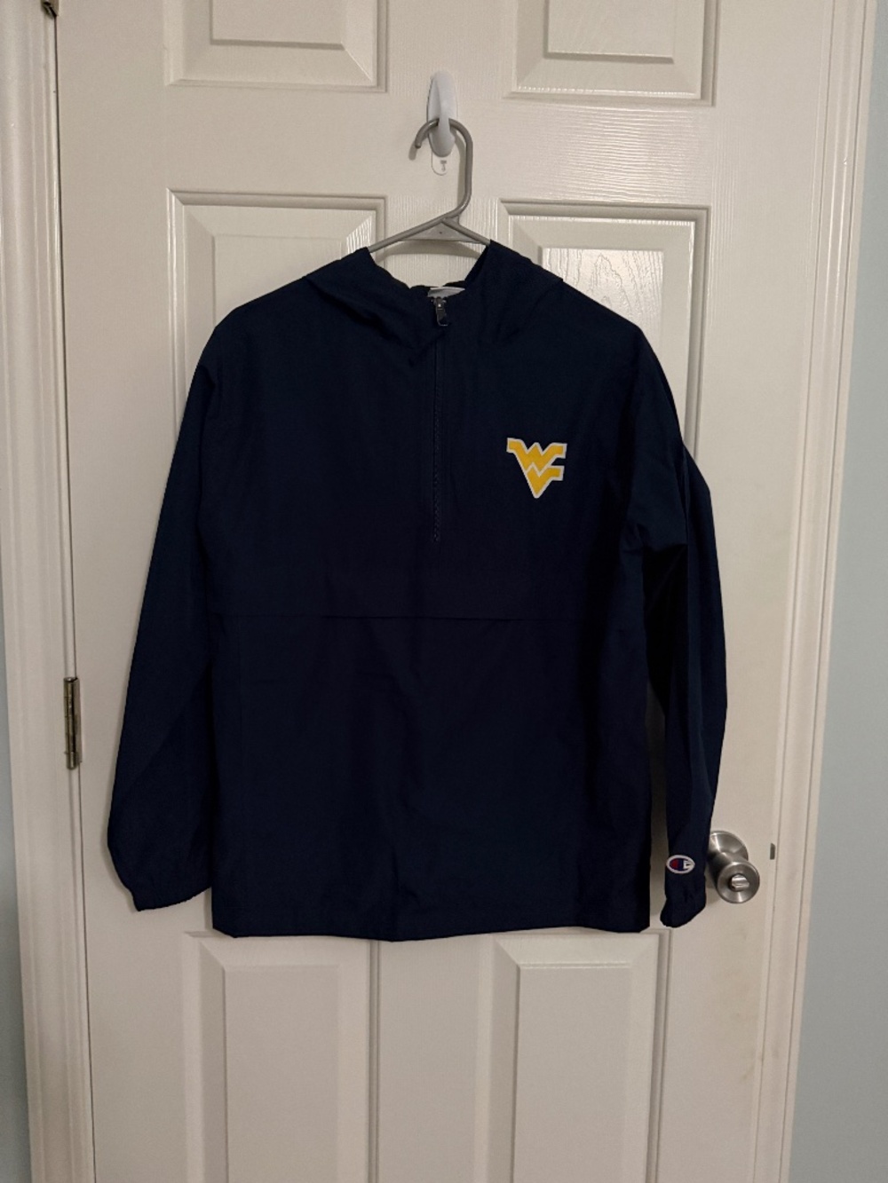 WVU Youth Pullover Windbreaker - Champion Brand - Youth XL - Picture 2 of 5